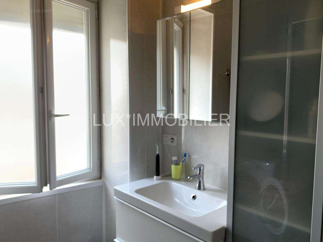 Appartement à EYRAGUES