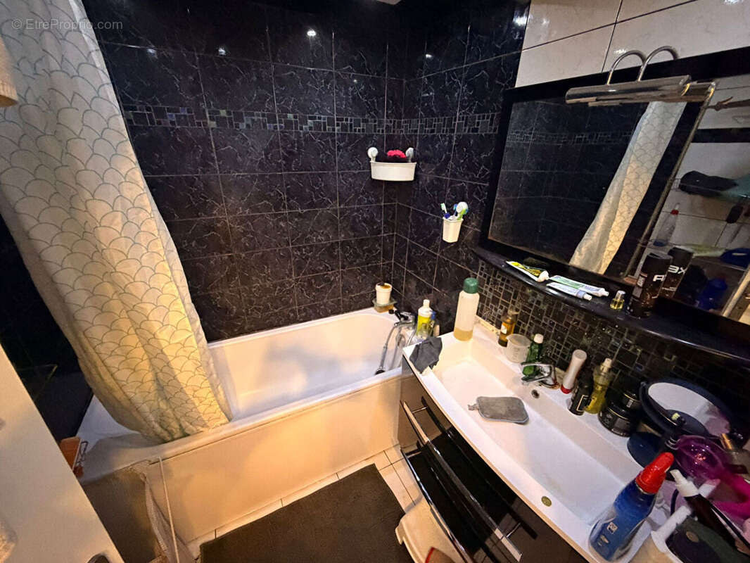 Appartement à AULNAY-SOUS-BOIS