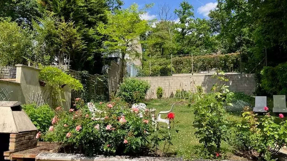 Maison à CHAUMONTEL