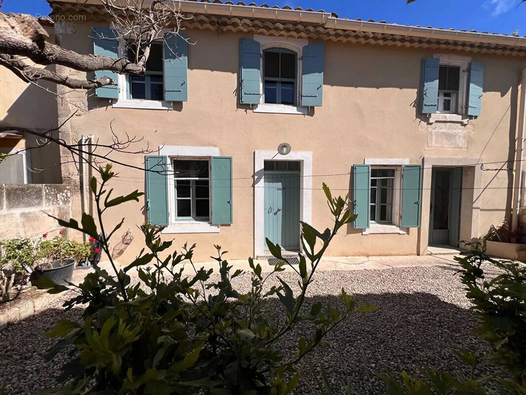 Maison à MAUSSANE-LES-ALPILLES