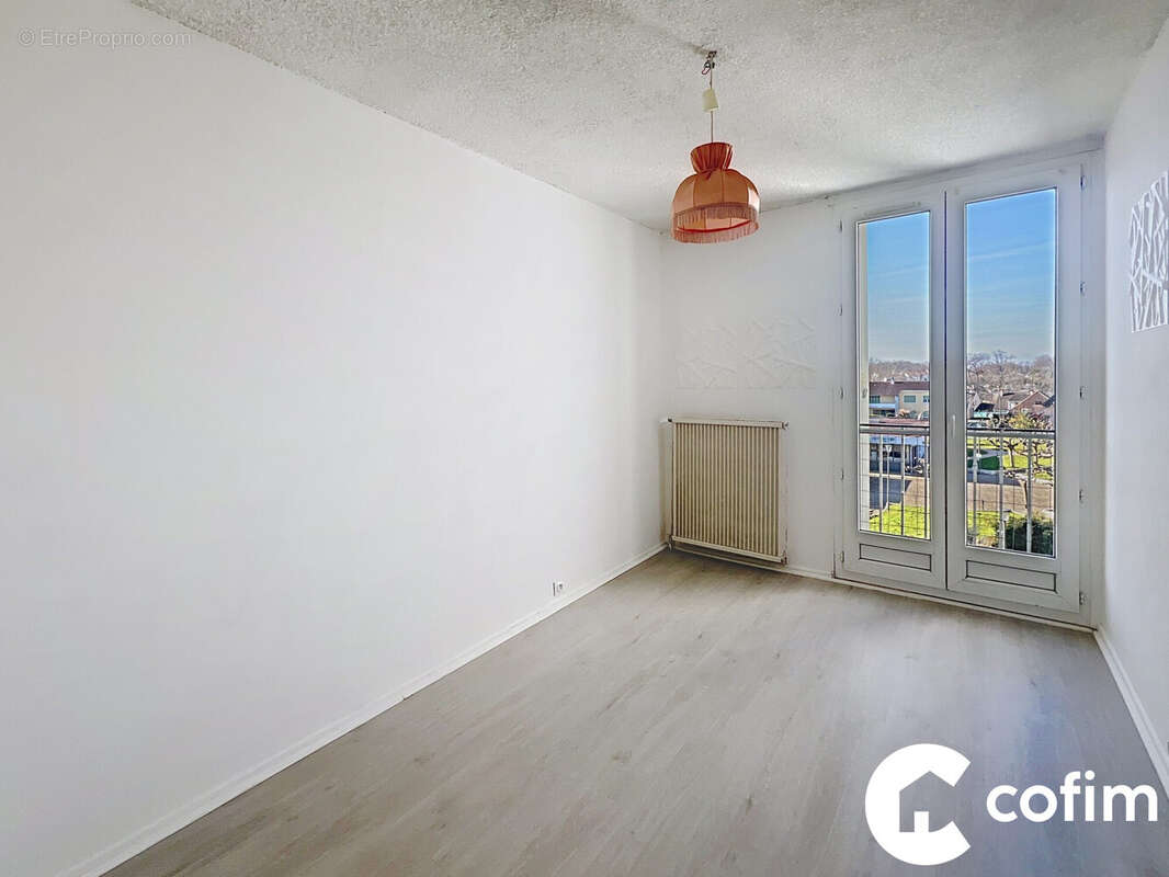 Appartement à BILLERE