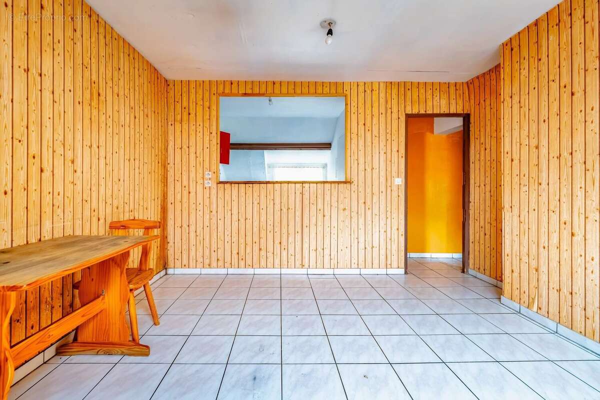 Dammarie-lès-lys – château soubiron – maison 105 m² à rénover – terrain 587 m² - photo 5