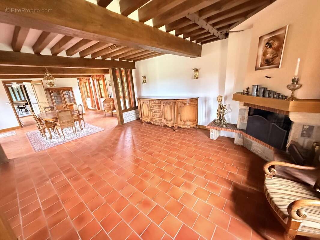 Maison à AUTHEUIL-AUTHOUILLET