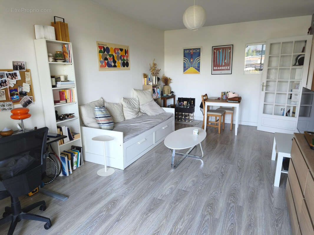 Appartement à BORDEAUX