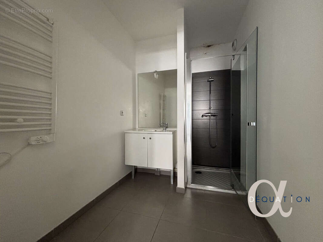 Appartement 41 m² à Marseille-10e  - photo 7