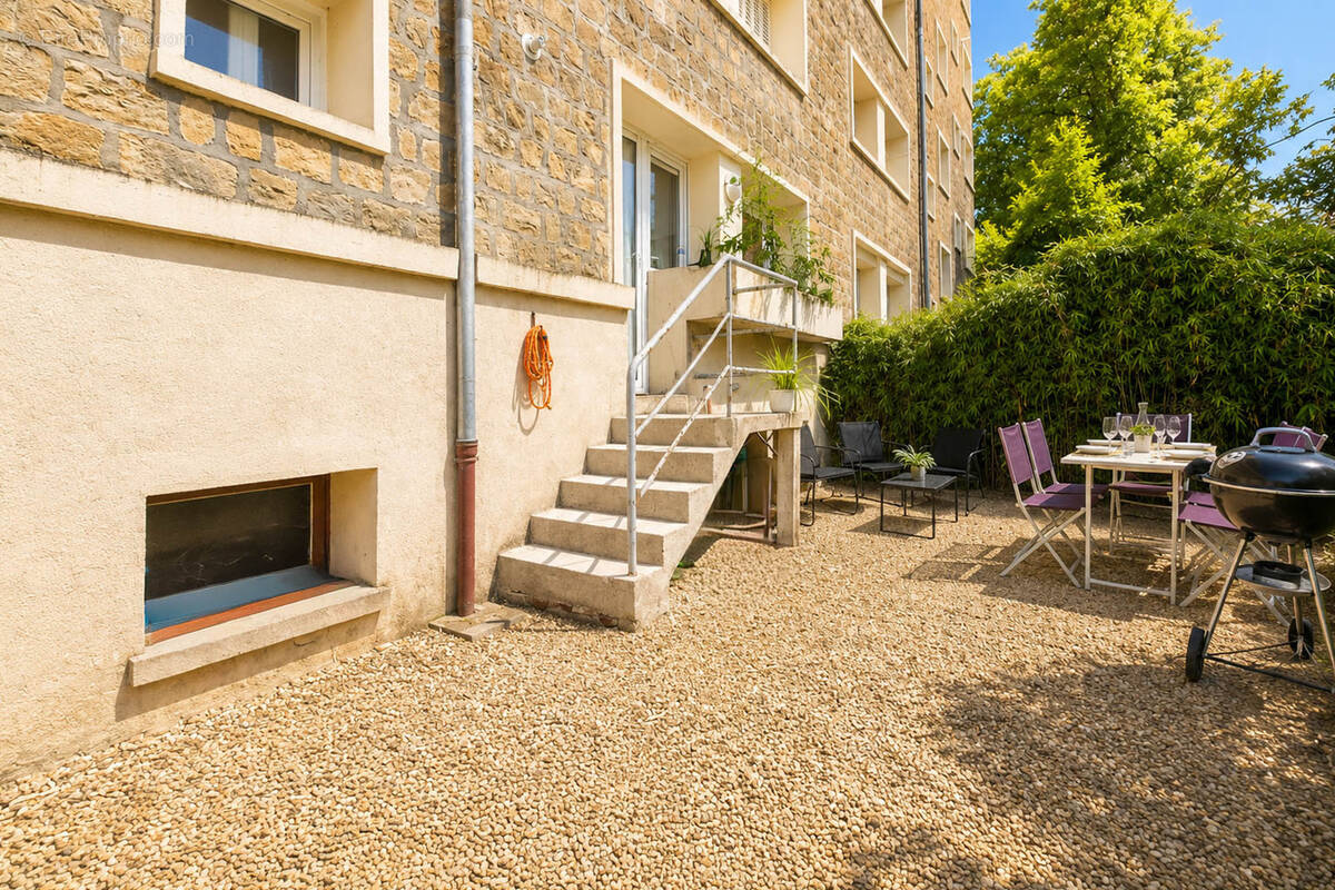 Appartement à CHARLEVILLE-MEZIERES