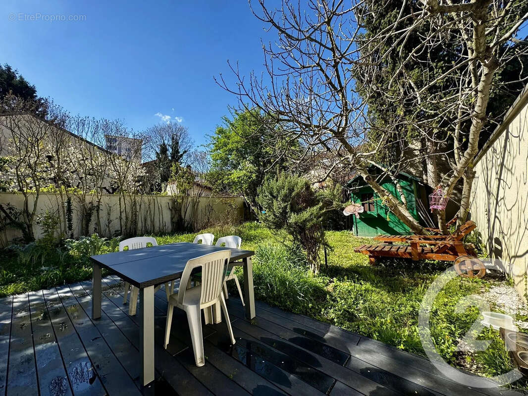 Maison 106 m² à Villeurbanne  - photo 3