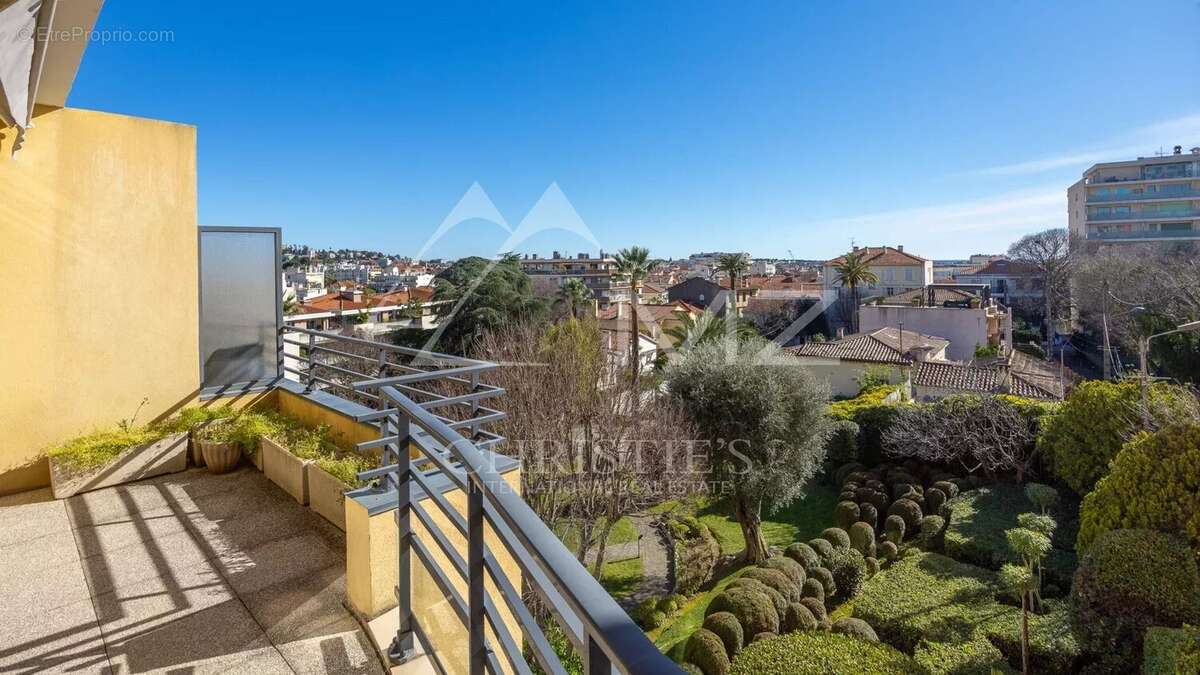 Appartement à CANNES