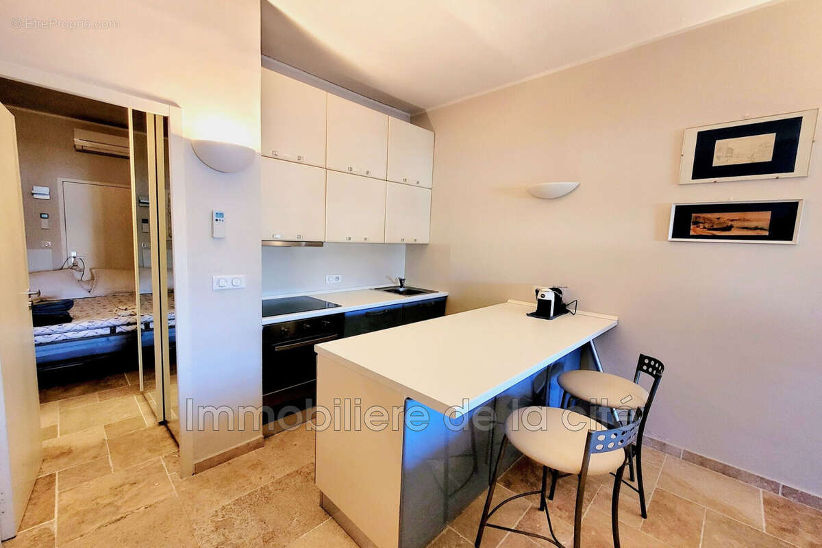 Appartement à GRIMAUD