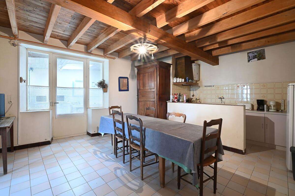 Maison à LES PORTES-EN-RE