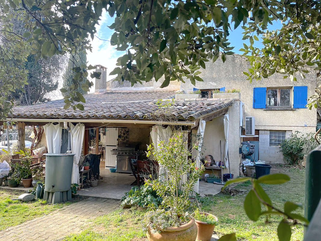 Maison à UZES