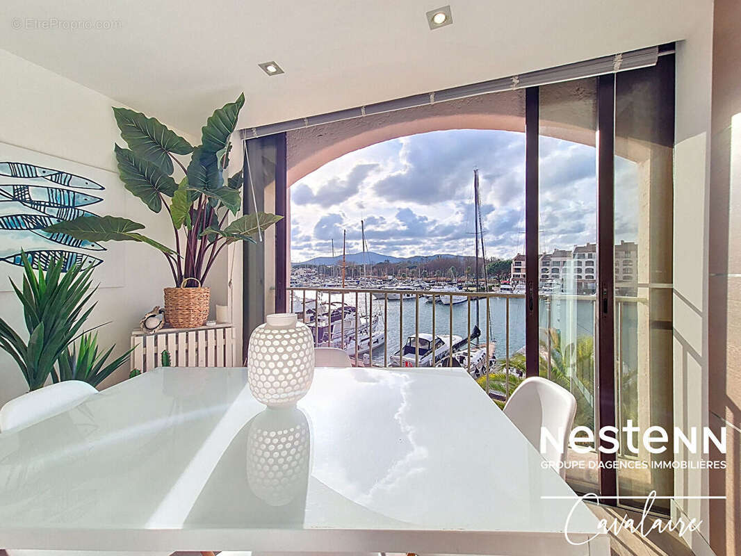 Appartement à COGOLIN