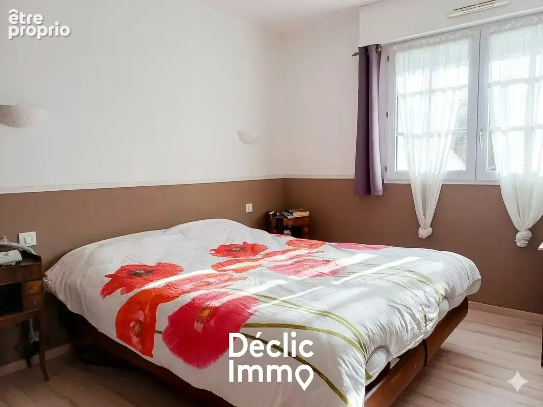 Maison 115m² - parcelle de 710m² + 3 chambres + 1 chambre/atelier + 2 garages (2 voitures + 1 camping-car) - photo 5