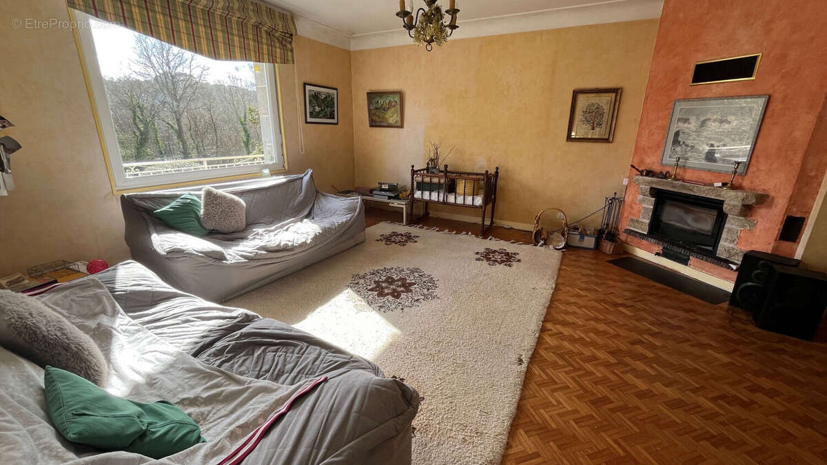 Maison à ERGUE-GABERIC