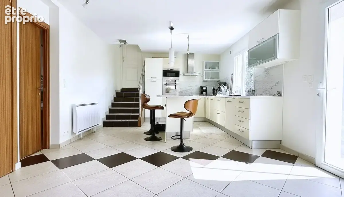 Maison Oudon 7 pièce(s) 155.57 m2 - photo 3