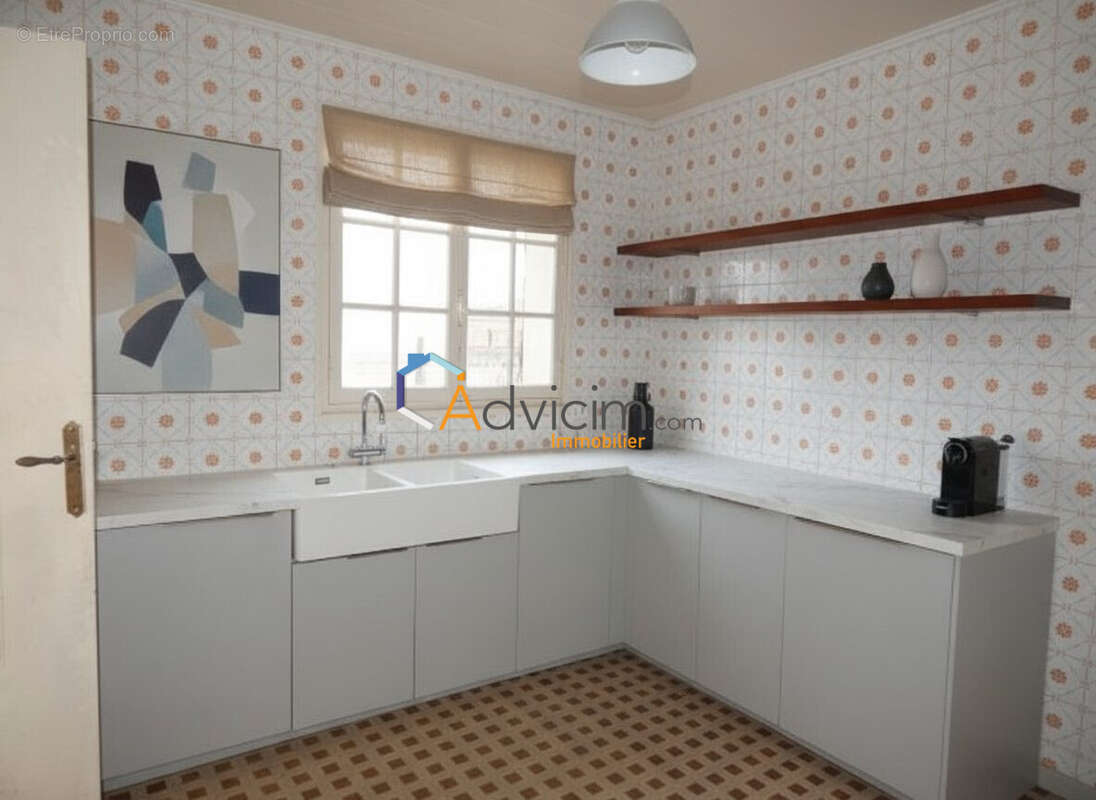 Maison à PRESSIGNY-LES-PINS