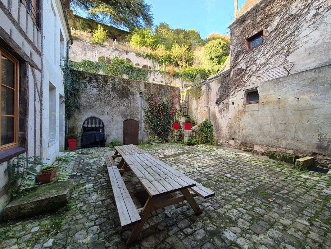 Maison à CHATEAU-RENAULT