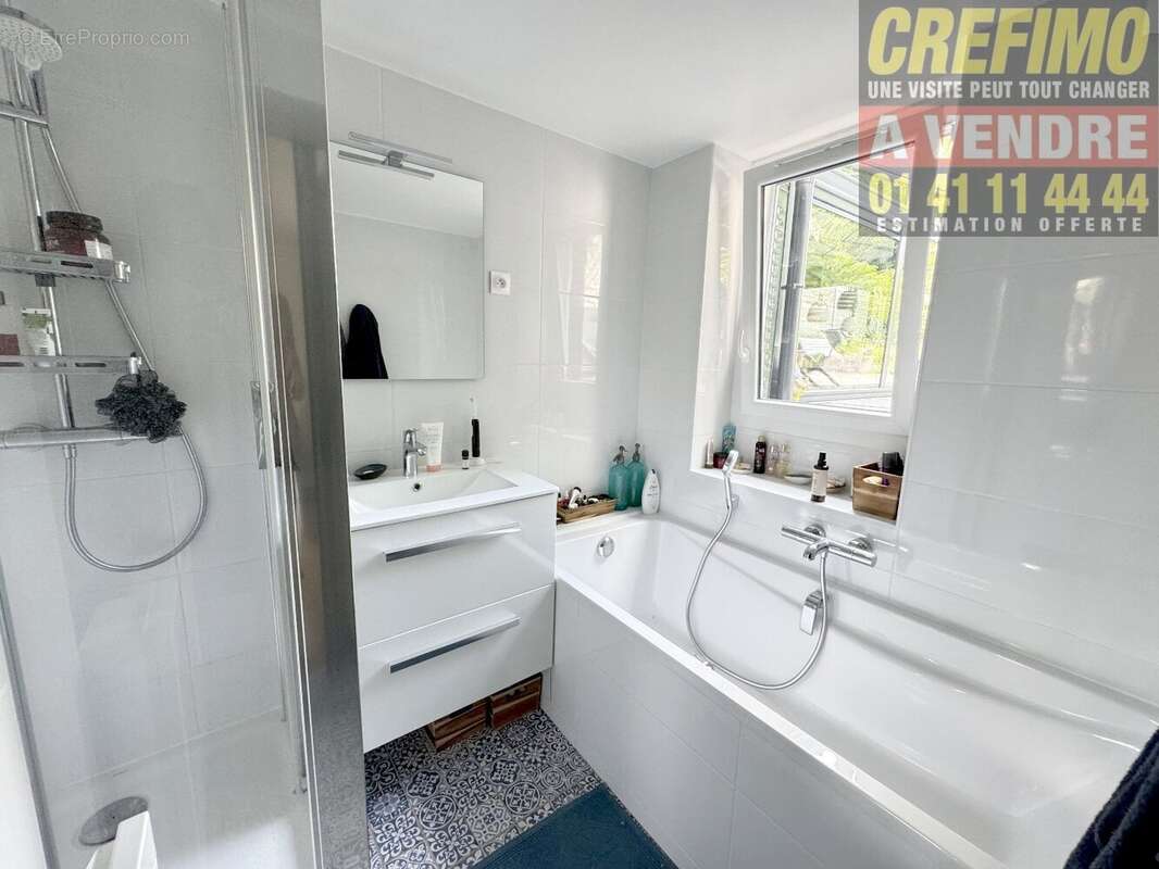 Maison à ASNIERES-SUR-SEINE