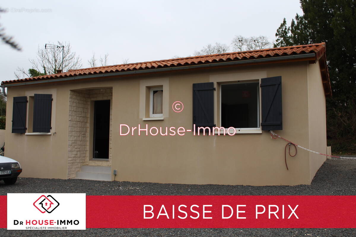 Maison à ROULLET-SAINT-ESTEPHE