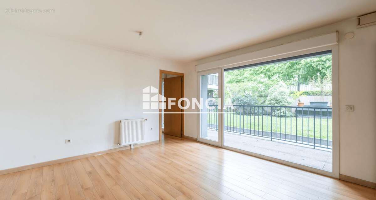 Appartement à NOGENT-SUR-MARNE