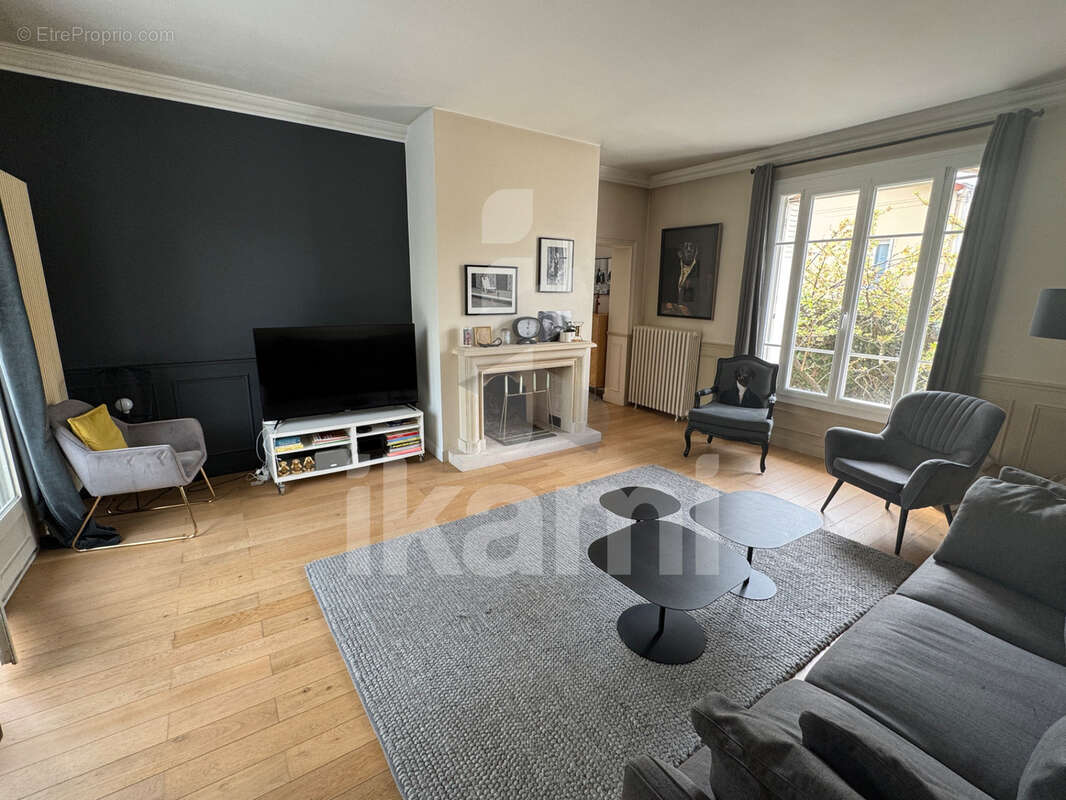 Maison à AULNAY-SOUS-BOIS