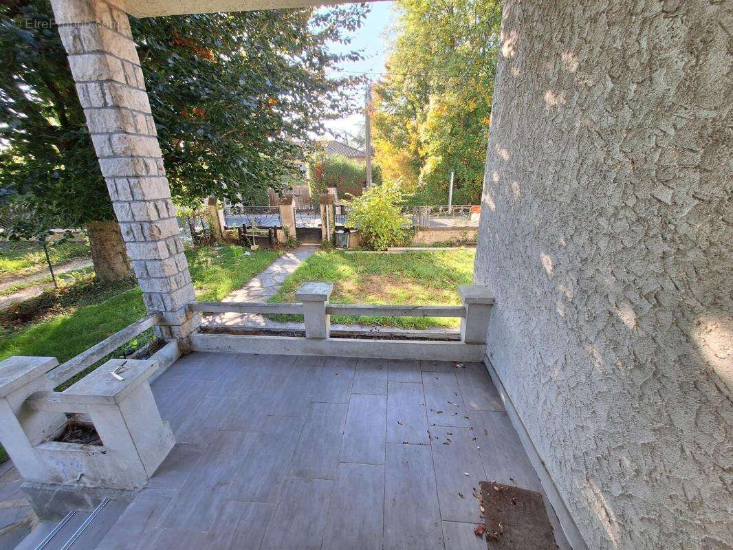 Maison à CHARTRETTES