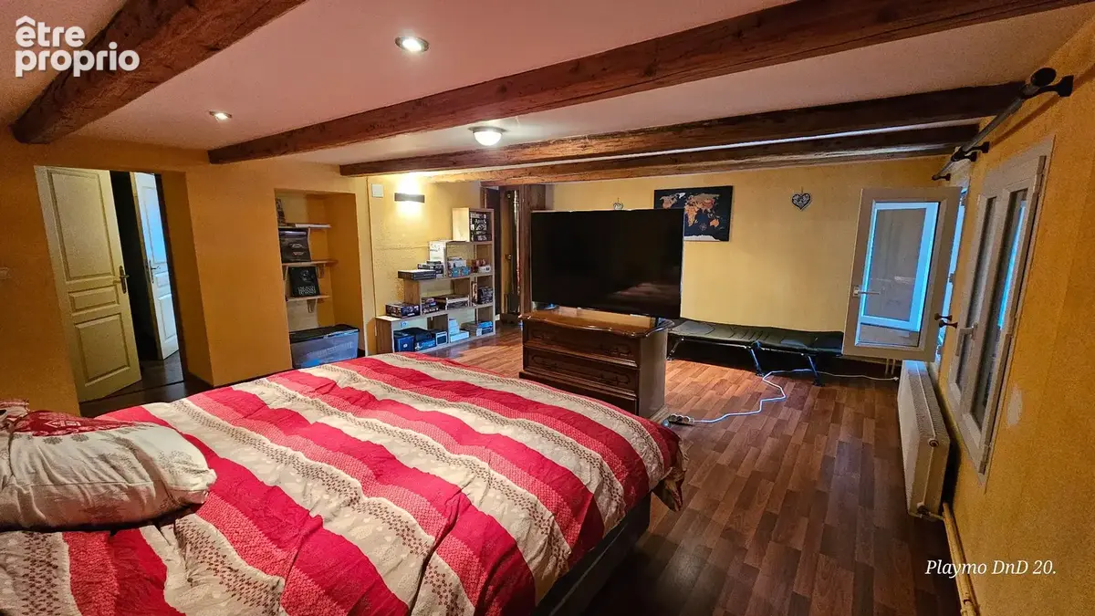Champenay, commune de Plaine, spacieuse maison de caractère, rénovée, 192 m2, 4 chambres. - photo 40