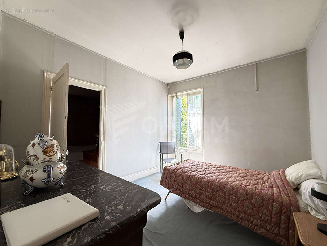 Ensemble immobilier composé de deux maisons d'habitation : Maison Bonny Sur Loire 5 pièce(s) 92 m² - photo 5