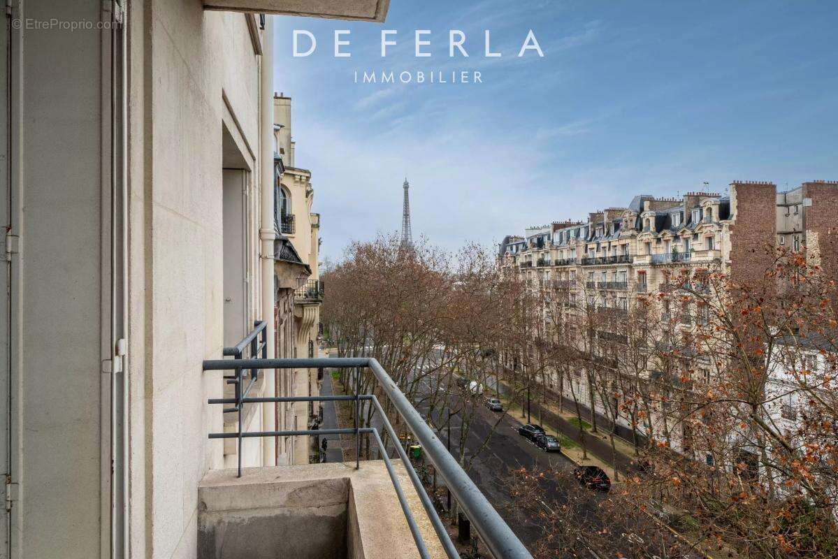 Appartement à PARIS-15E
