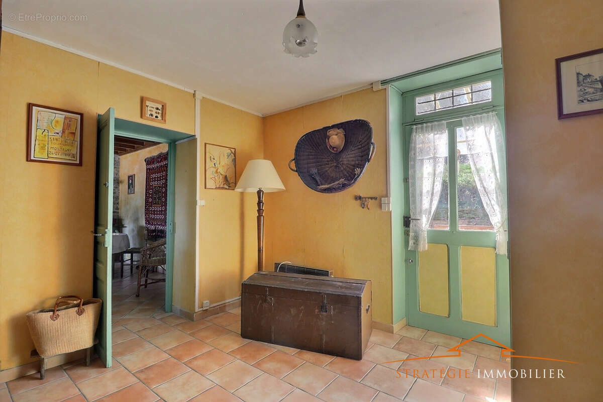 Maison à JULLY-LES-BUXY