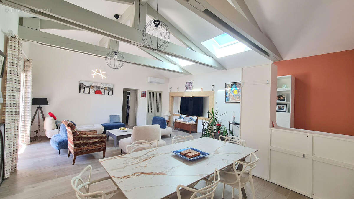 Maison à ROCHEFORT-DU-GARD