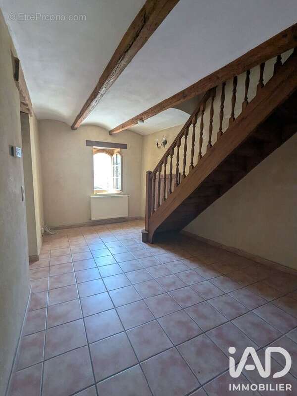 Maison 89 m² à Pouzilhac  - photo 9