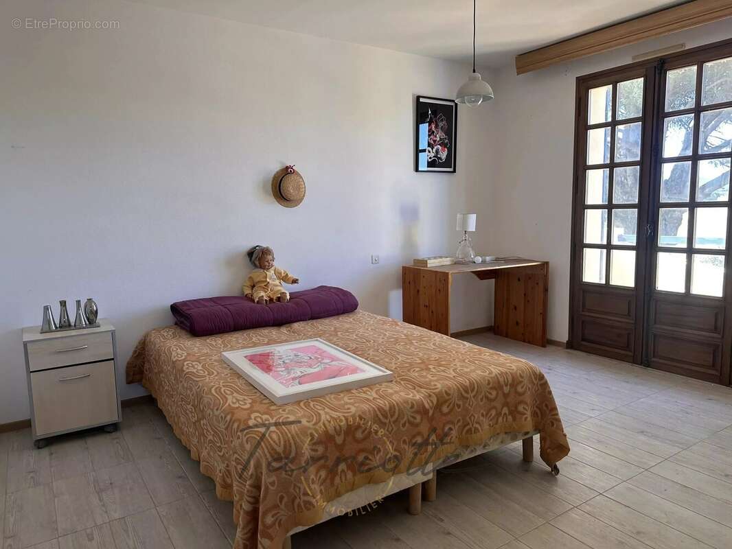 Maison à CHATEAUNEUF-DU-RHONE