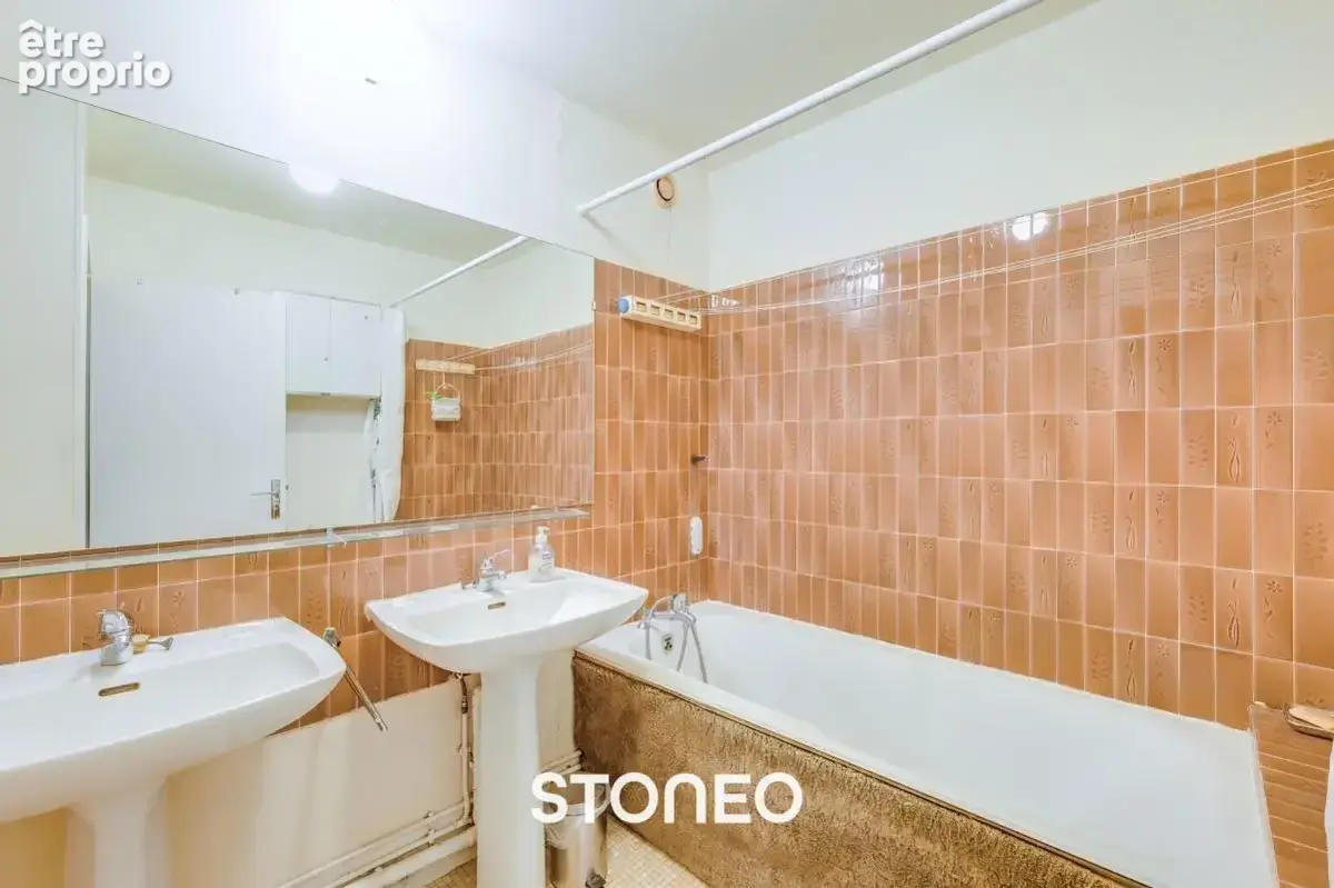 Appartement 4 pièces traversant à 100m du métro - photo 9