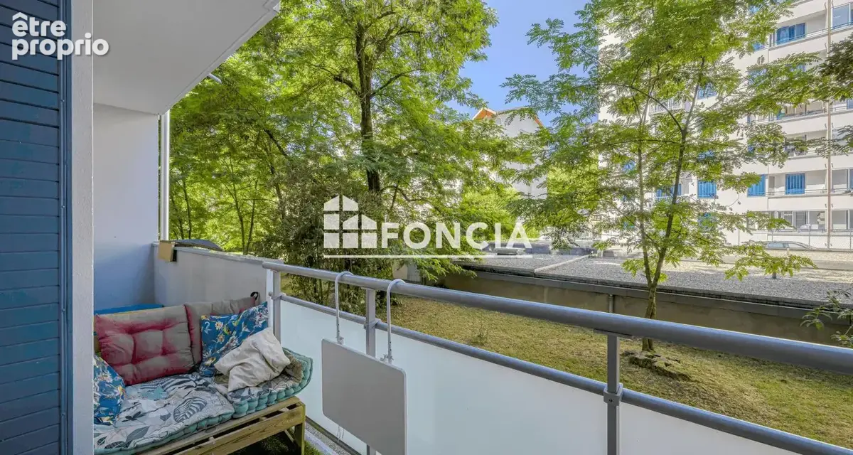 Annecy – secteur avenue de genève – t4, 3 chambres avec balcon, cave et stationnement - photo 8