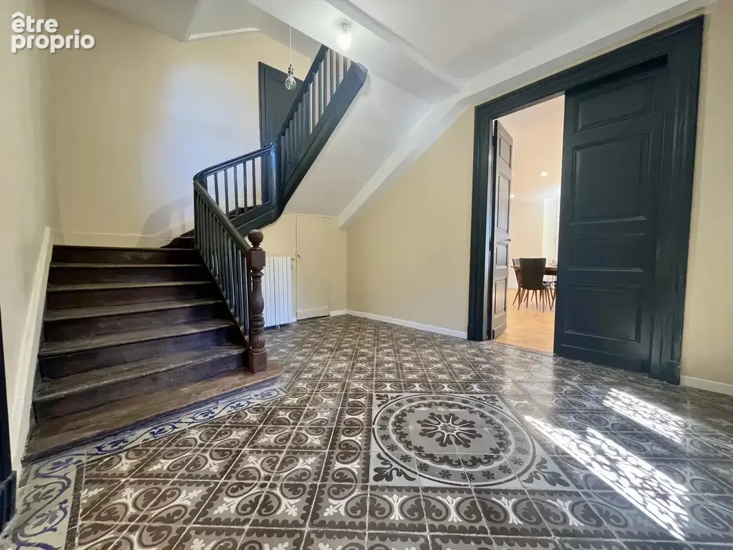 Belle maison de caractère rénovée, 4 chambres, dépendances, 1,7ha de terrain - photo 10