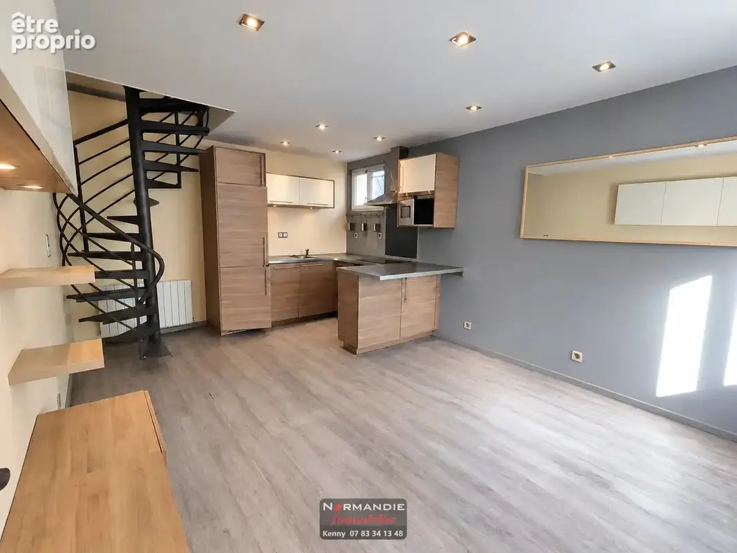 Charmante maison de ville rénovée à Lillebonne - photo 1