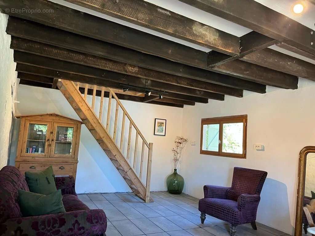 Maison à SAINT-LEGER-MAGNAZEIX