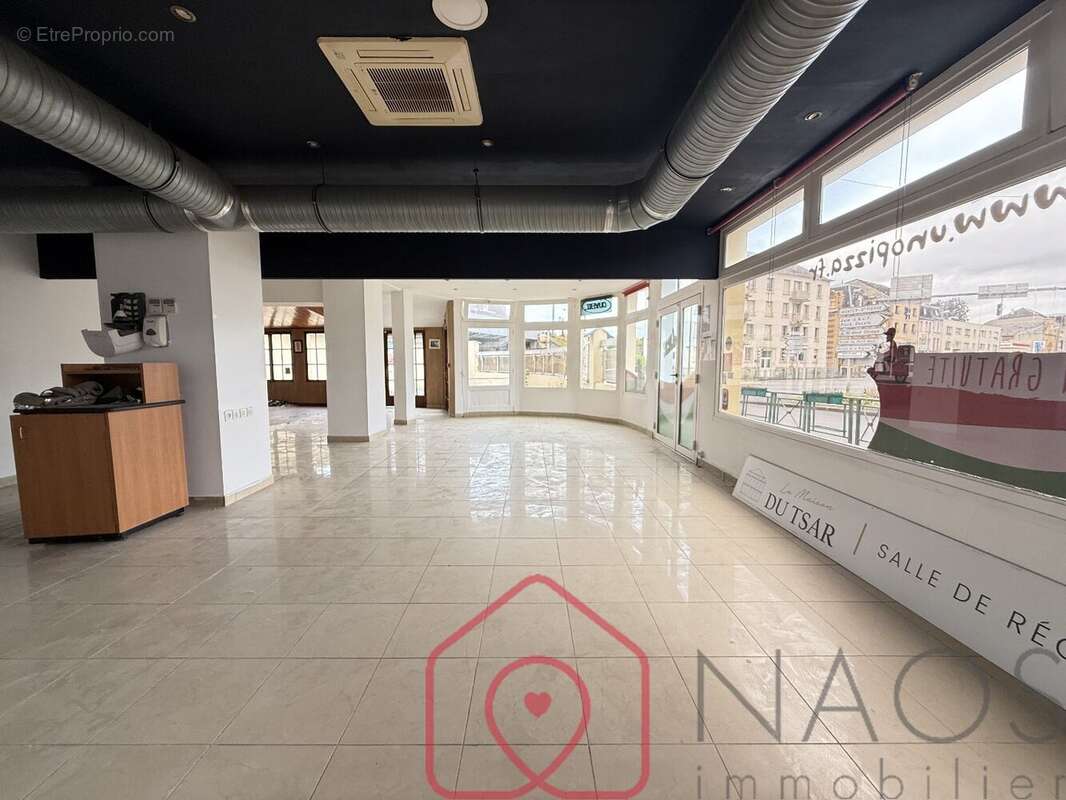 Commerce à CHARLEVILLE-MEZIERES