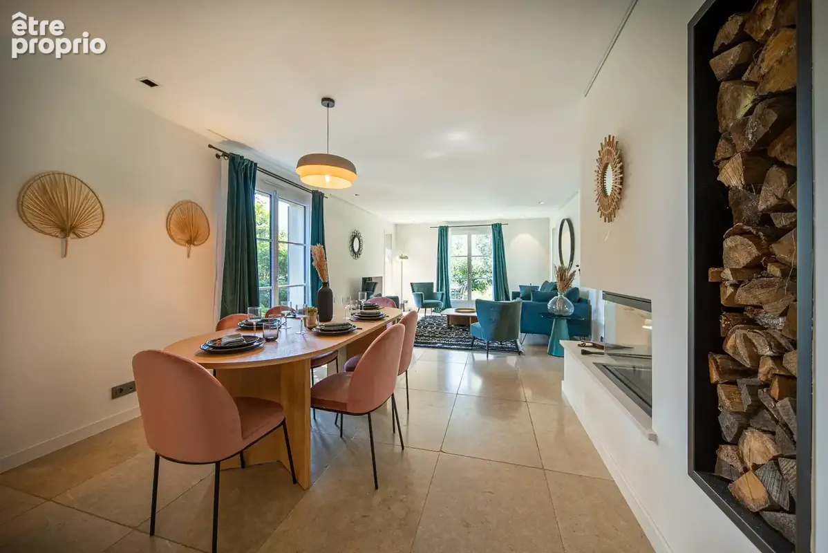 EXTREMEMENT RARE : Maison de village aux prestations premium - photo 3