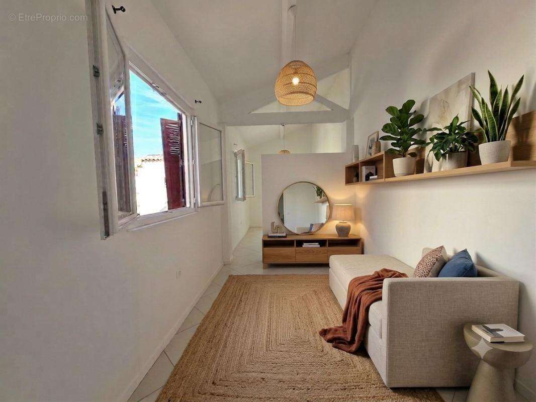 Appartement à SANARY-SUR-MER