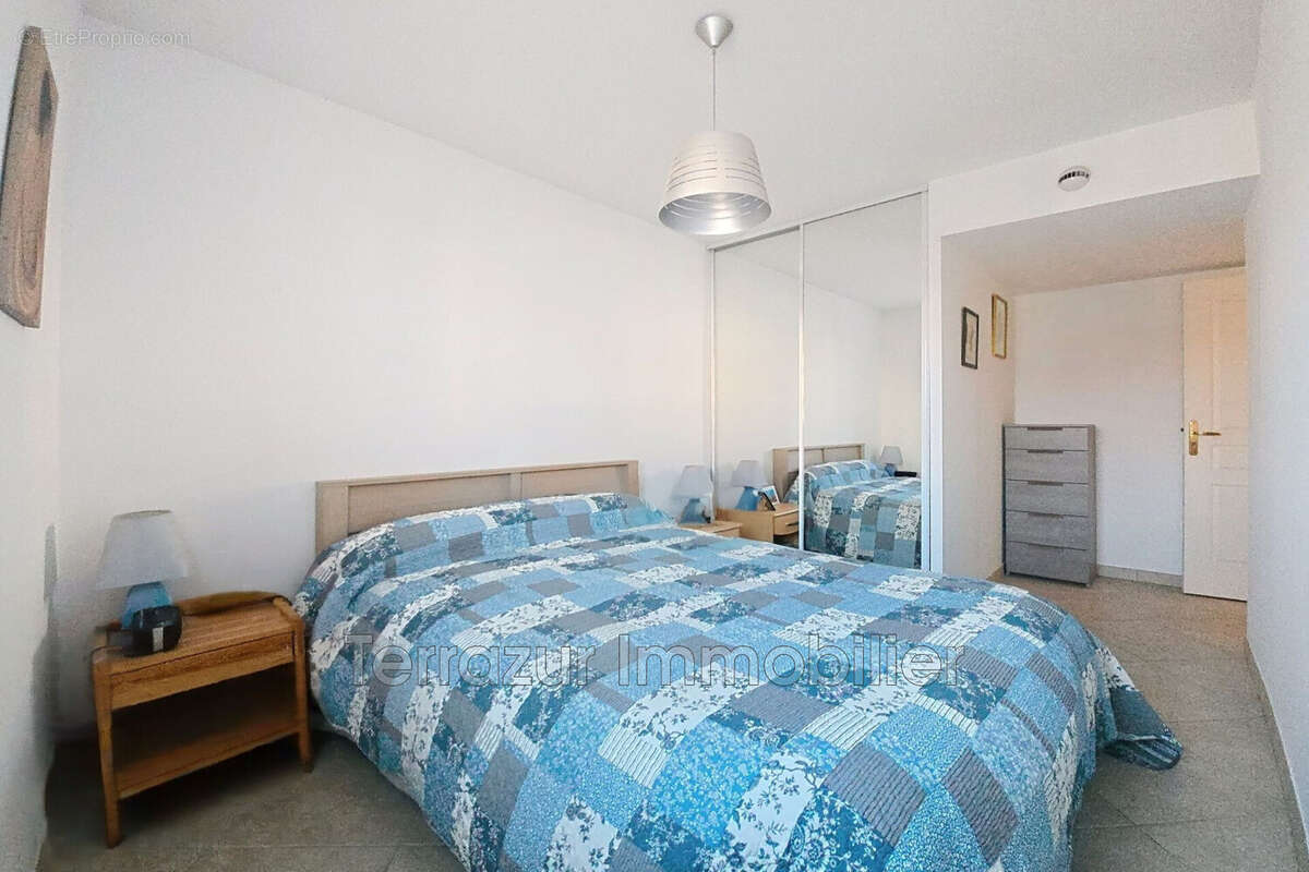 Appartement à VALLAURIS