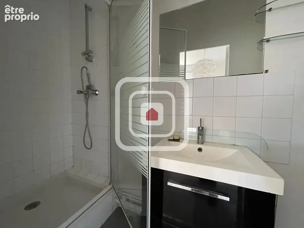 Exclusivite type 2 au 1er etage d'une petite copropriete secteur saint marceaux - photo 5