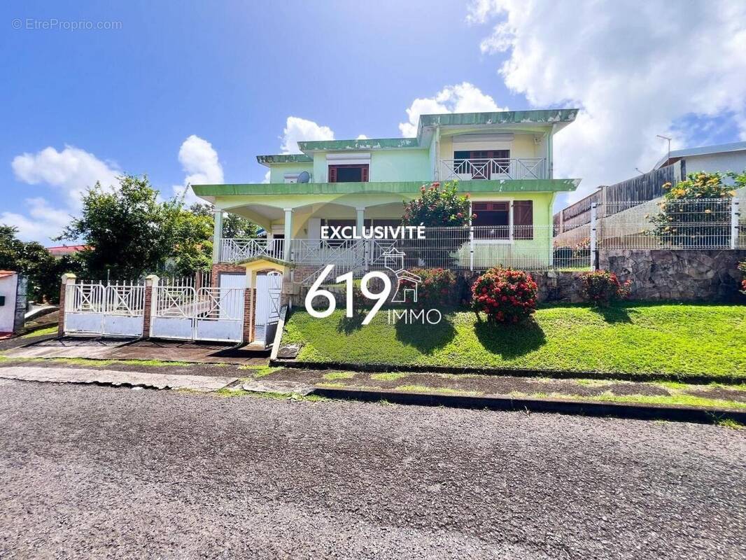 Photo 1 - Maison à LA TRINITE