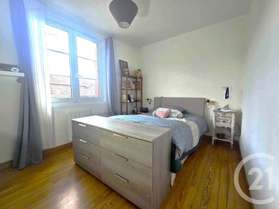 Maison à CARBONNE