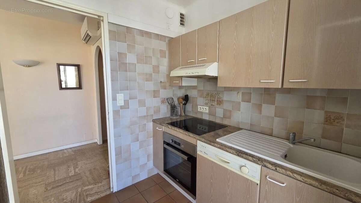 Exclusivité. Palm Beach, studio avec terrasse. - photo 7