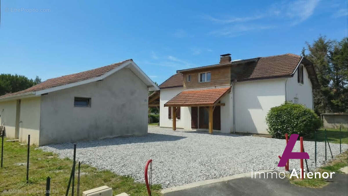 Maison à AUREILHAN