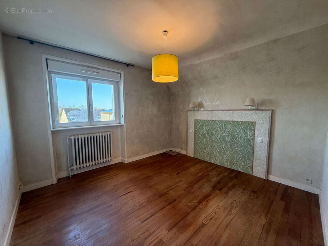 Maison à BOURG-BLANC