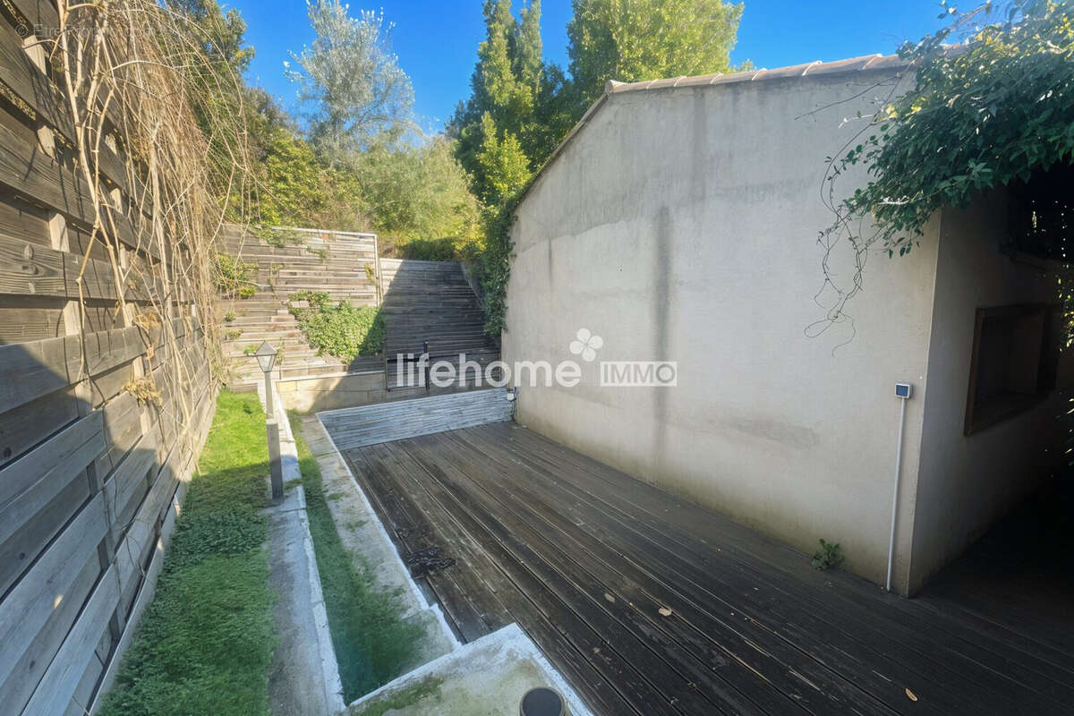 Appartement à LAVERUNE