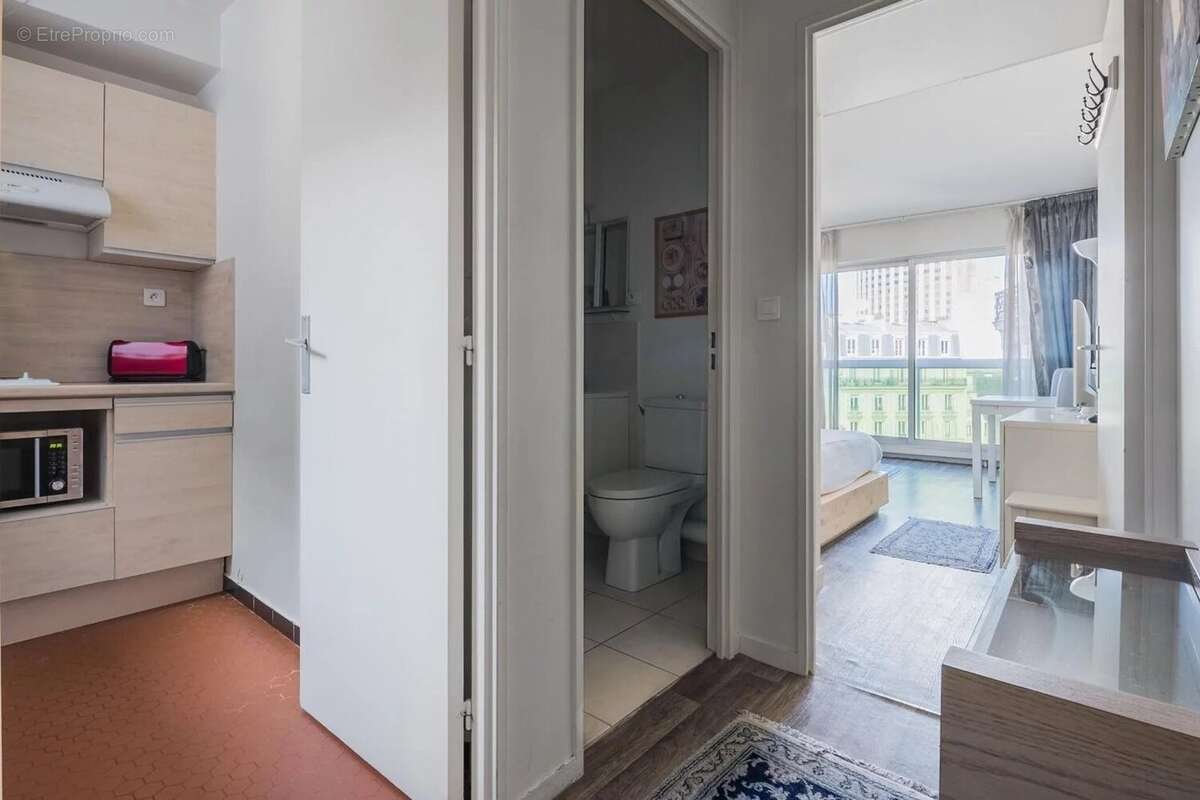Porte maillot / debarcadere - studio 28m². vue dégagée ! - photo 3